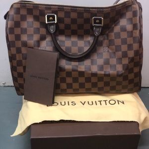 LV Damier Speedy 35